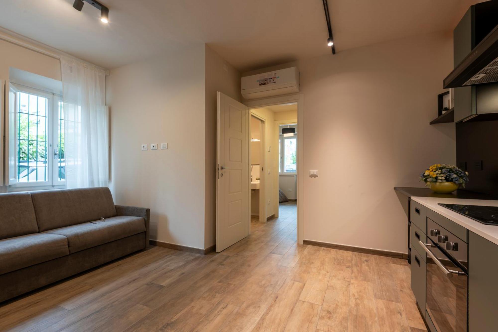 Iarsera Rooms And Apartment Lucca Ngoại thất bức ảnh
