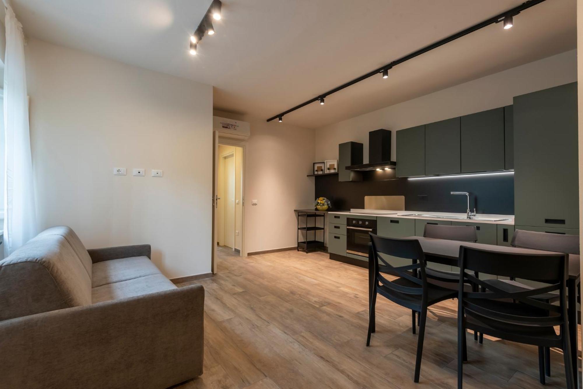 Iarsera Rooms And Apartment Lucca Ngoại thất bức ảnh