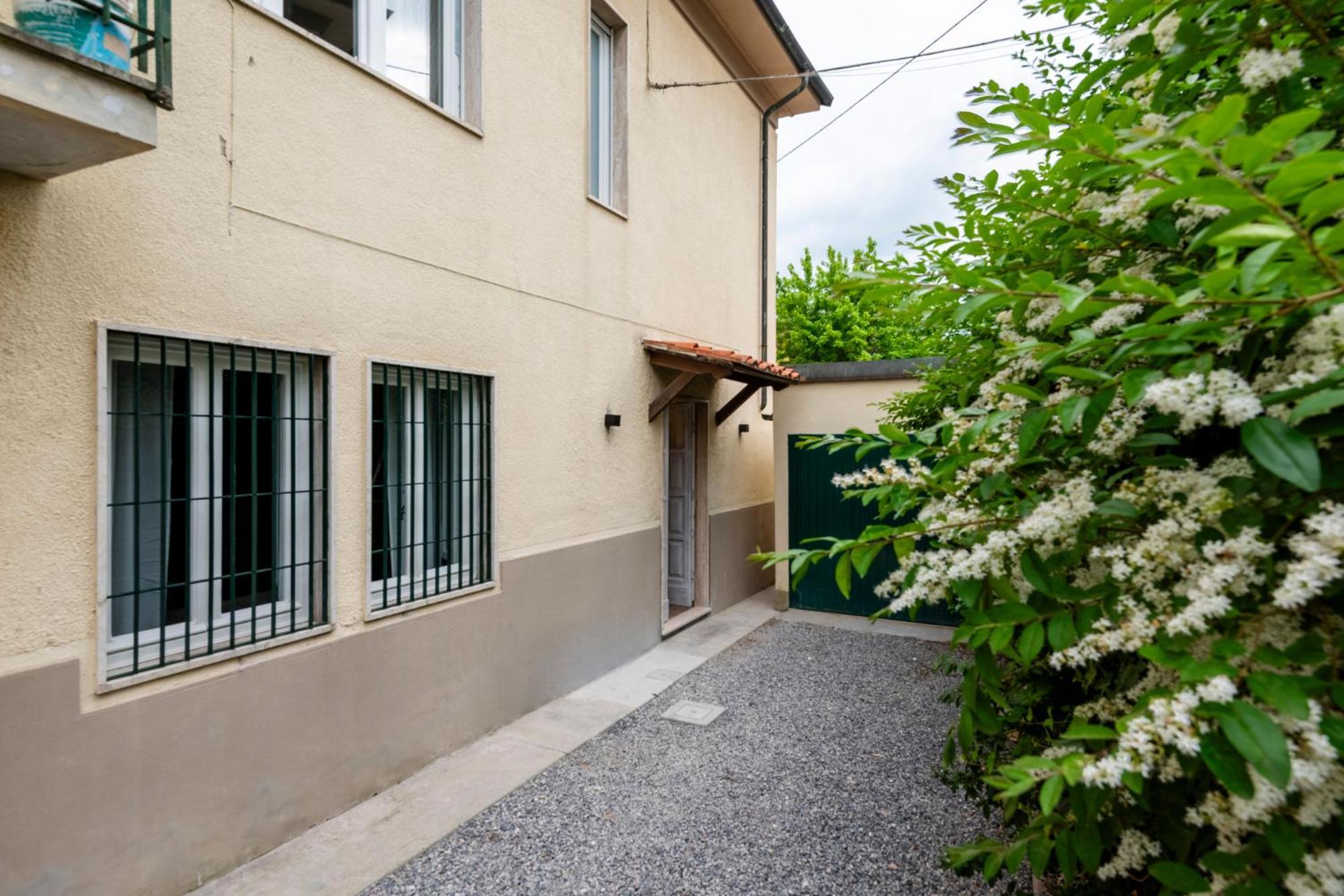 Iarsera Rooms And Apartment Lucca Ngoại thất bức ảnh